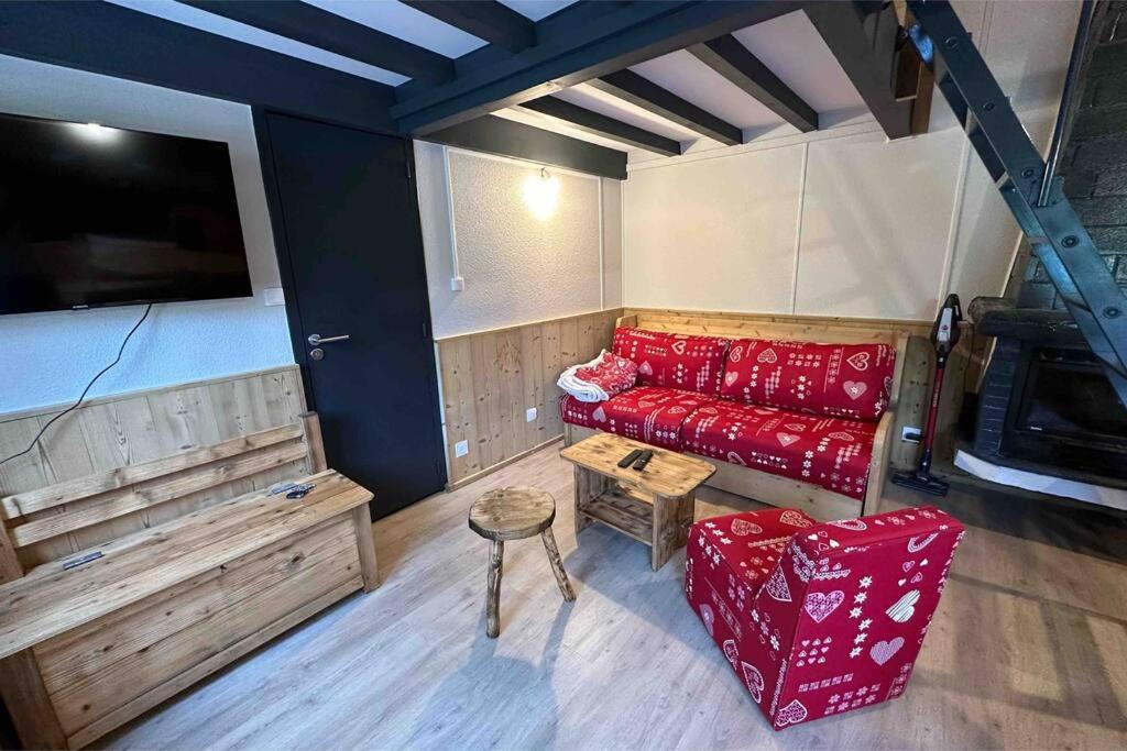 הוילה Métabief Charmant Chalet Le Bouton D'Or מראה חיצוני תמונה
